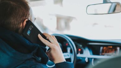 Photo of Cómo utilizar el teléfono móvil en el automóvil sin infringir la ley